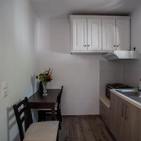 Liana Studios Апартаменты