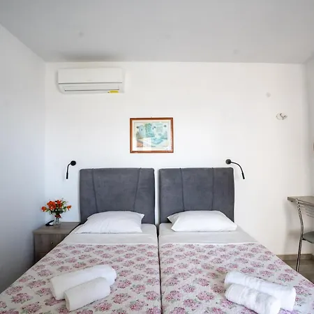 利亚纳公寓 Mykonos Town
