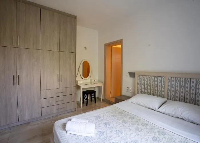 Liana Studios * Mykonos Town